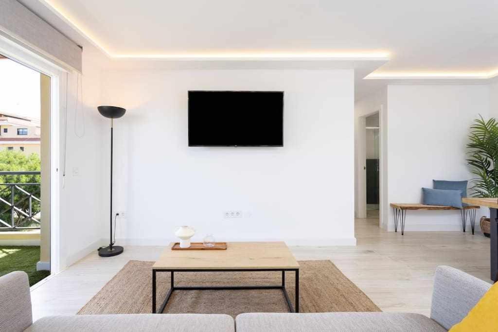 Sunnyland Apartment Arona Cho Esterno foto
